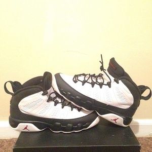 Air Jordan 9s retro 'space jam'  (Gs) youth size 7